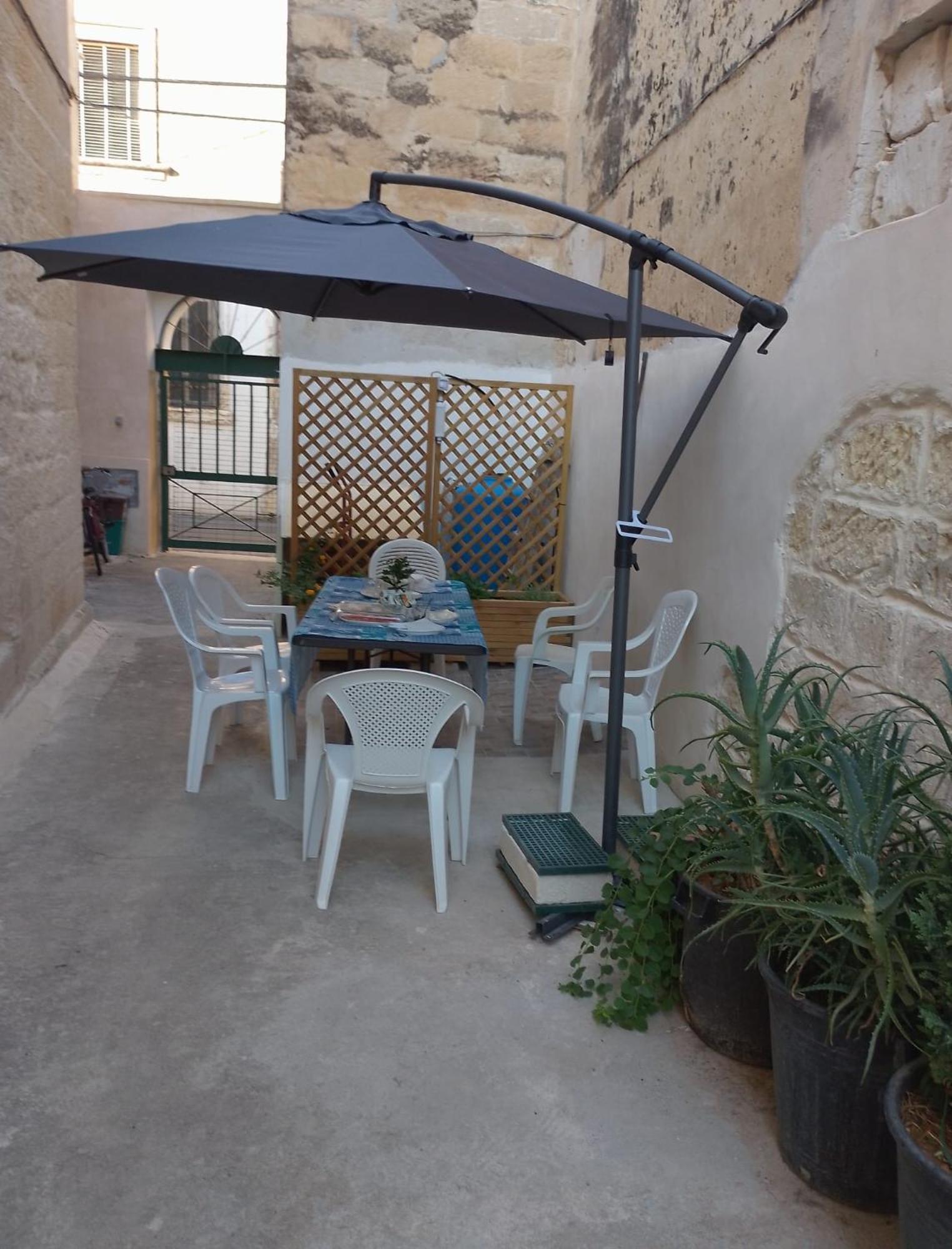 La Corte Della Zia Santa Apartment San Cesario di Lecce Exterior photo